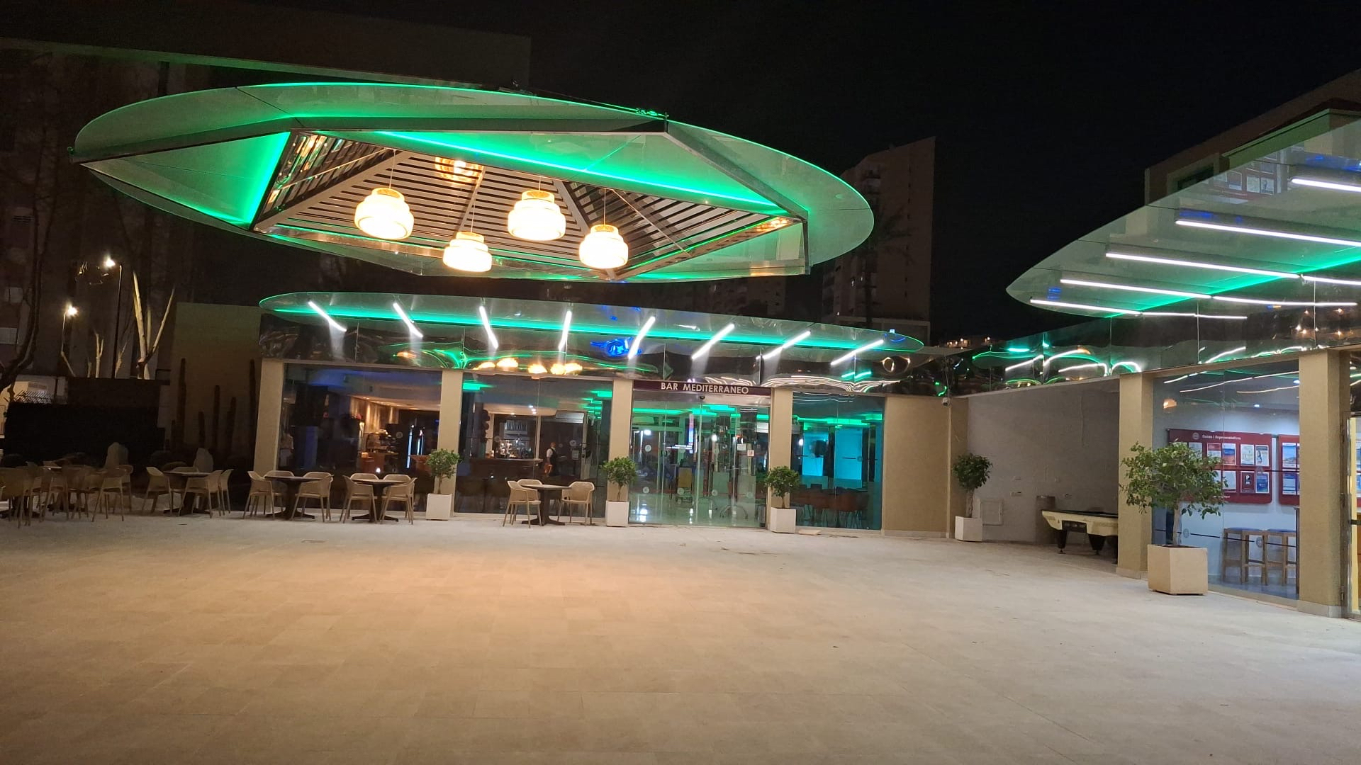 Terraza exterior Hotel Servigroup Pueblo de Benidorm