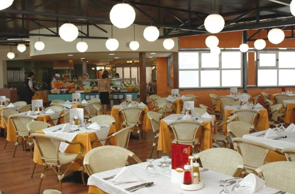 Comedor exterior Hotel Rialto, Benidorm (Alicante)