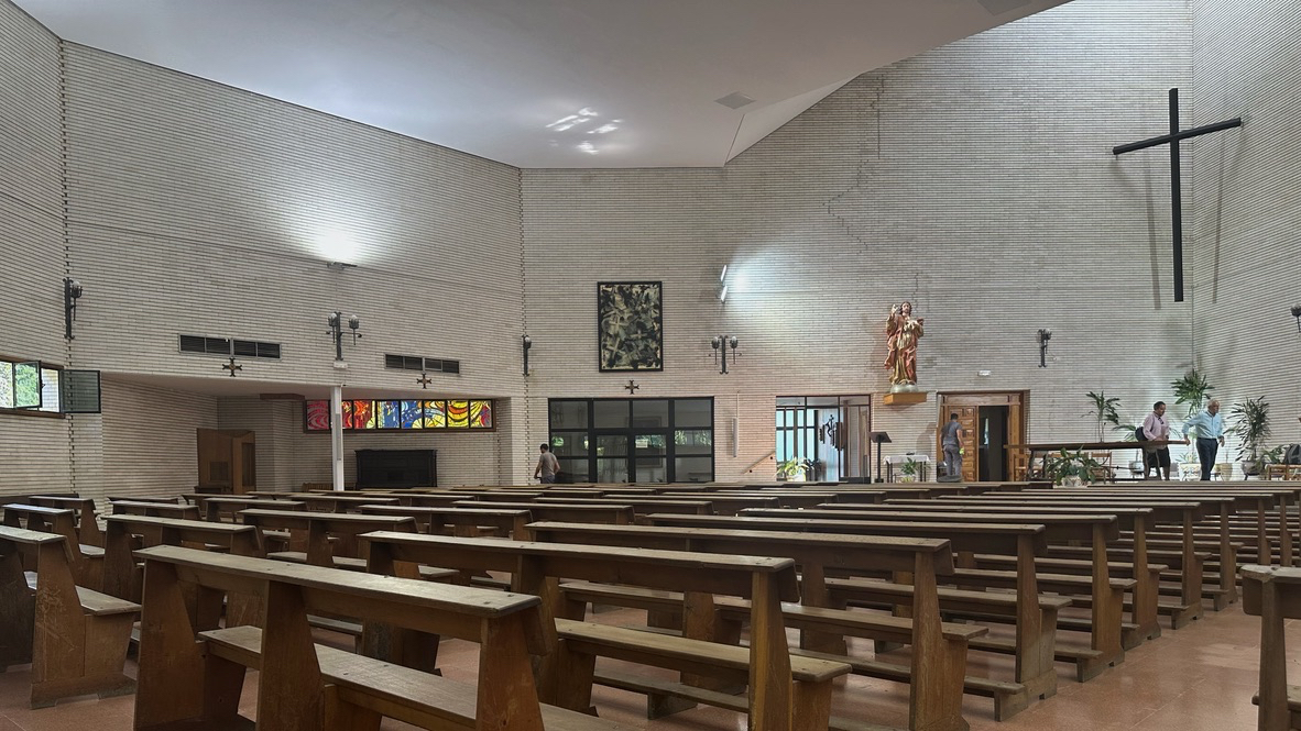 Iglesias Congregaci&oacute;n Sagrados Corazones, El Escorial, Madrid