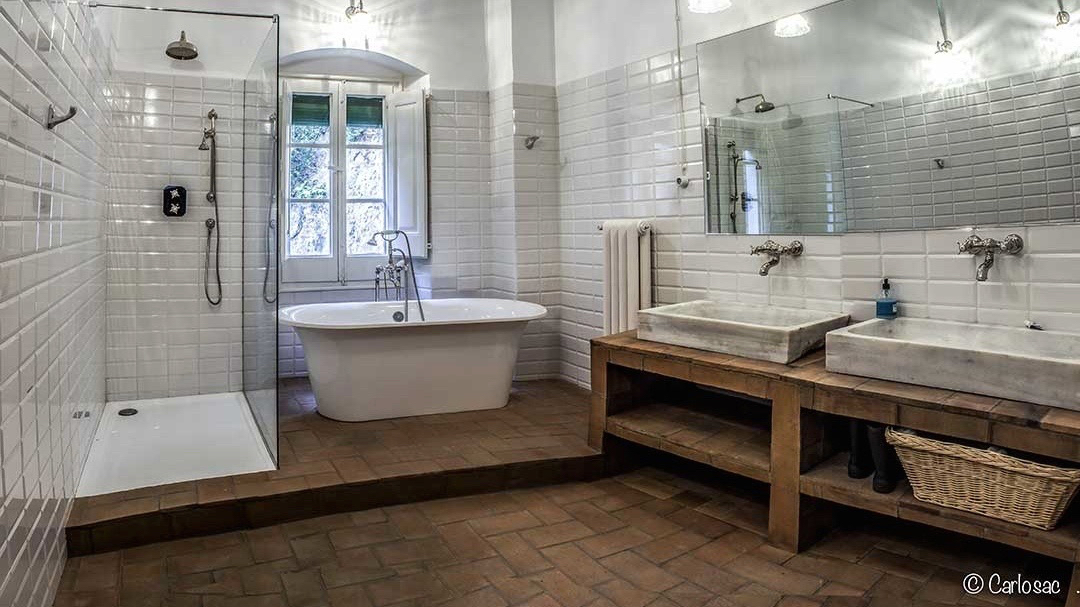 Baño rustico em Masia, Canet de Mar, El Maresme (Barcelona)